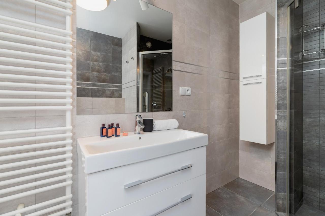 Politechnika Krakowska Apartment By Renters Prestige Exterior photo